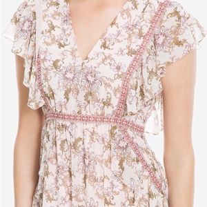 Max Studio London V Neck Floral Ruffle Shabby Chic Tiered Trim Dress Light Pink